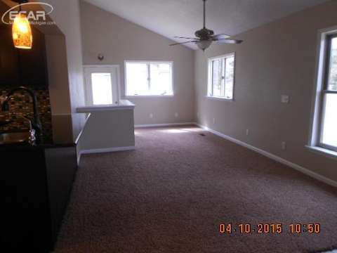 3393 South State Road Davison, MI 48423 - Photo 6 of 26 20434763-5.JPG