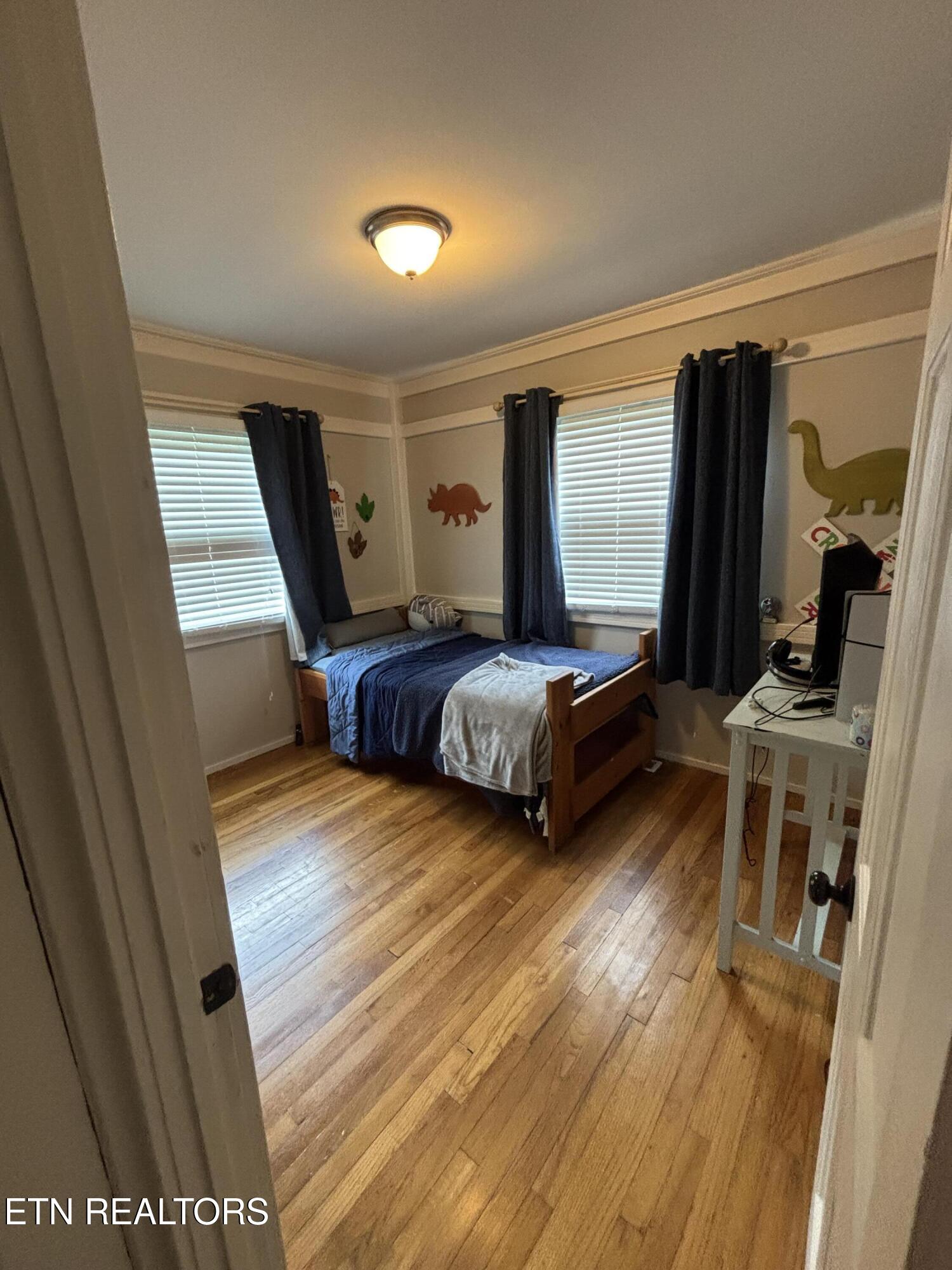 107 Porter Road Oak Ridge, TN 37830 - Photo 15 of 23 Bedroom 3