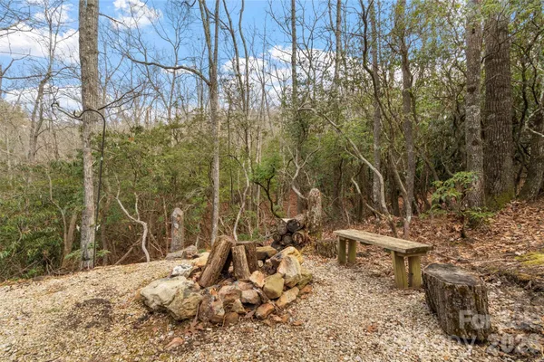 $225,000 | 141 Overlook Drive, Unit 30, Marion, NC 28752