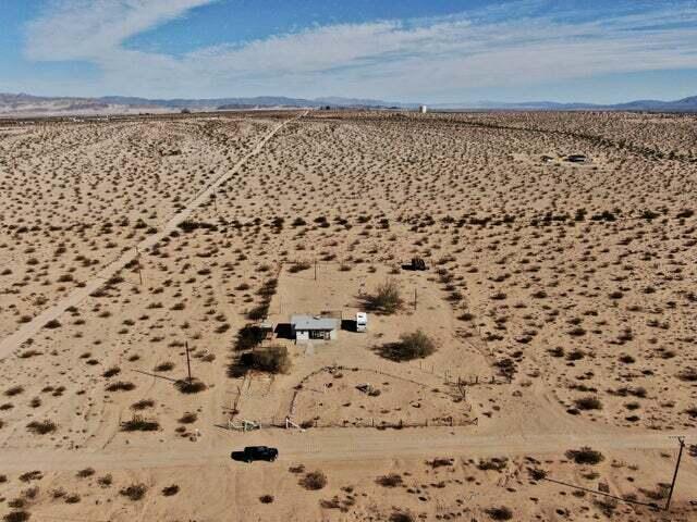 1331 Leeds Road Joshua Tree, CA 92252 - Photo 14 of 19 20221116201306469965000000-o