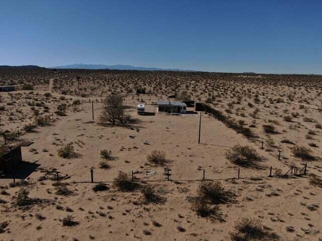 1331 Leeds Road Joshua Tree, CA 92252 - Photo 18 of 19 20221116201248395298000000-o
