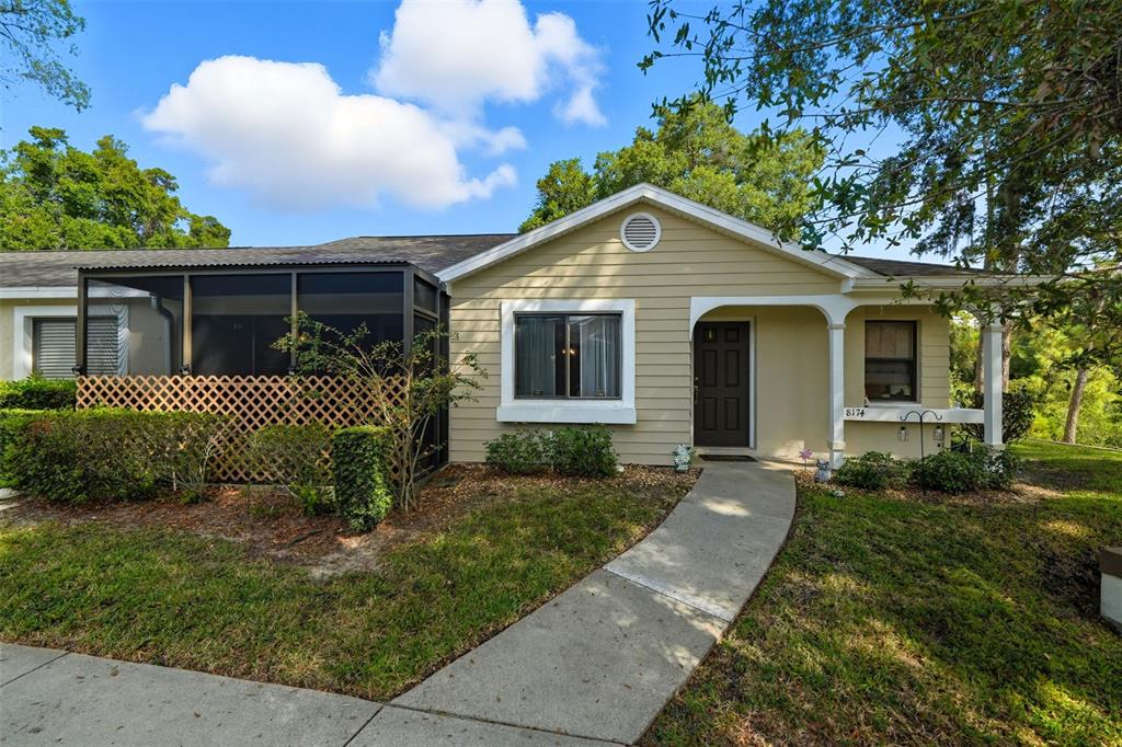 8174 Sturbridge Court, Unit 8174 Weeki Wachee, FL 34613 - Photo 25 of 32