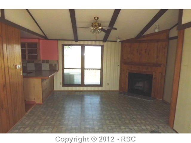 925 Loflin Road Colorado Springs, CO 80930 - Photo 3 of 16