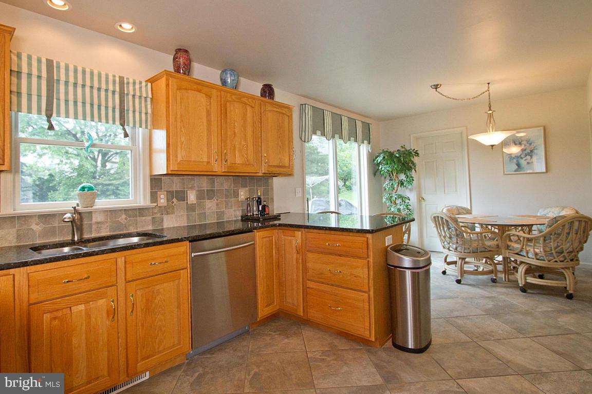 656 Laurel Avenue Lititz, PA 17543 - Photo 19 of 52