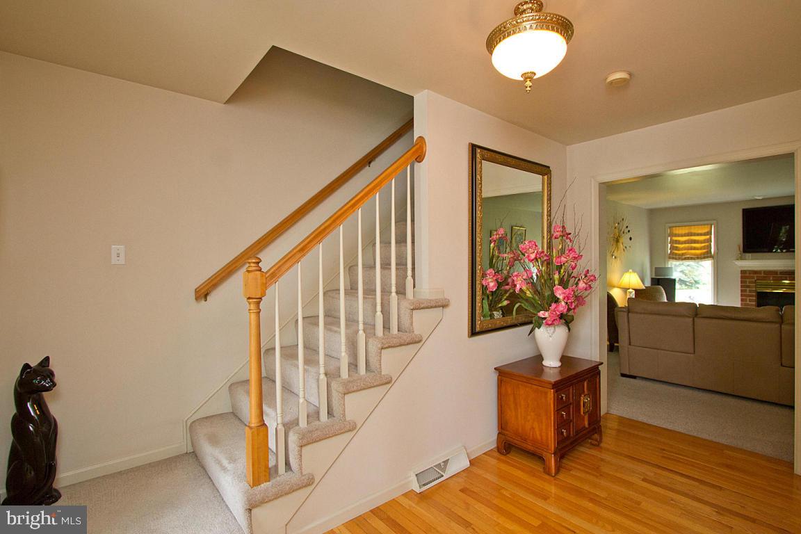 656 Laurel Avenue Lititz, PA 17543 - Photo 6 of 52