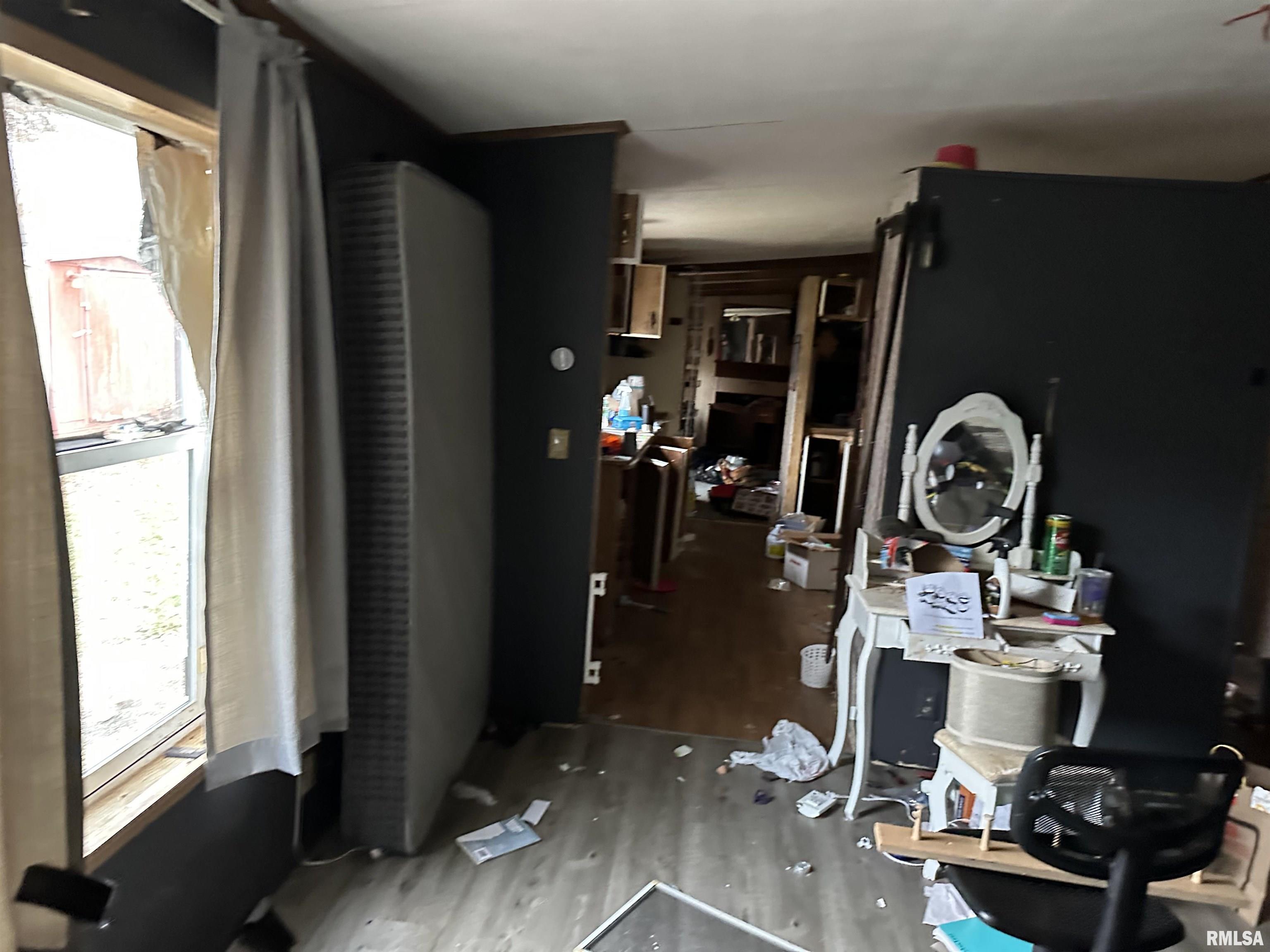 802 Spates Street Jacksonville, IL 62650 - Photo 4 of 10