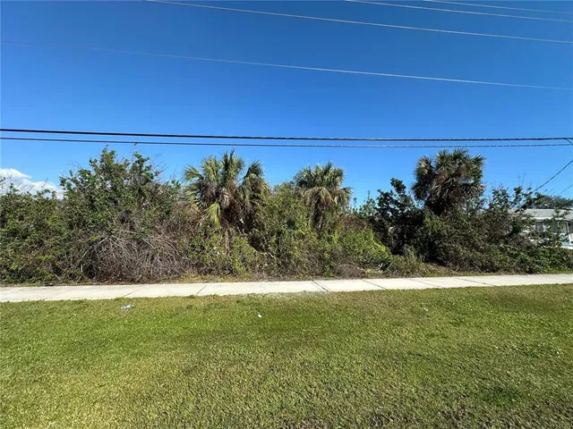 $25,200 | 6390 Spinnaker Boulevard, Englewood, FL 34224