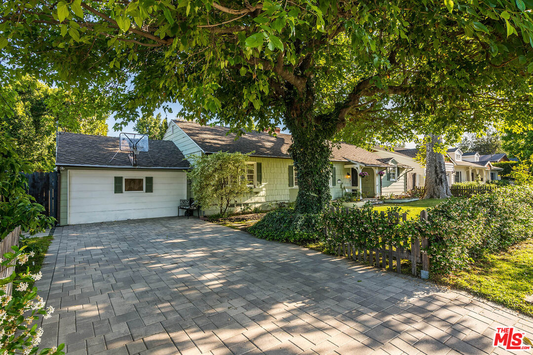 11146 Valley Spring Lane Studio City, CA 91602 - Photo 56 of 58