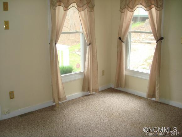 568 Patton Cove Road Swannanoa, NC 28778 - Photo 12 of 24 Gallery Image 12