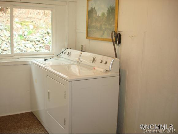 568 Patton Cove Road Swannanoa, NC 28778 - Photo 10 of 24 Gallery Image 10