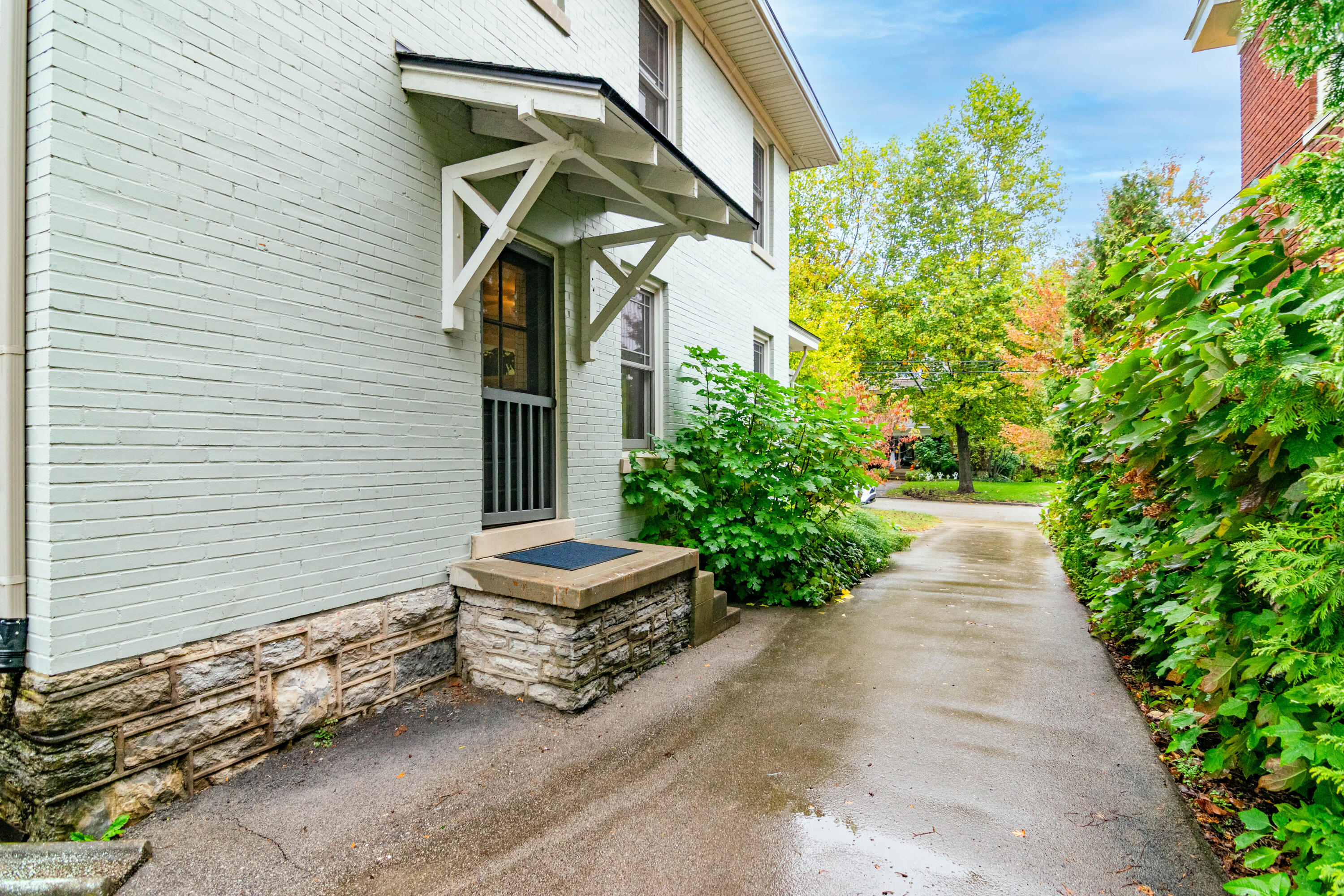 306 Irvine Road Lexington, KY 40502 - Photo 35 of 39 306Irvine-0118