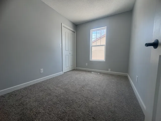 $199,000 | 317 Midwestern Drive, Ottawa, IL 61350