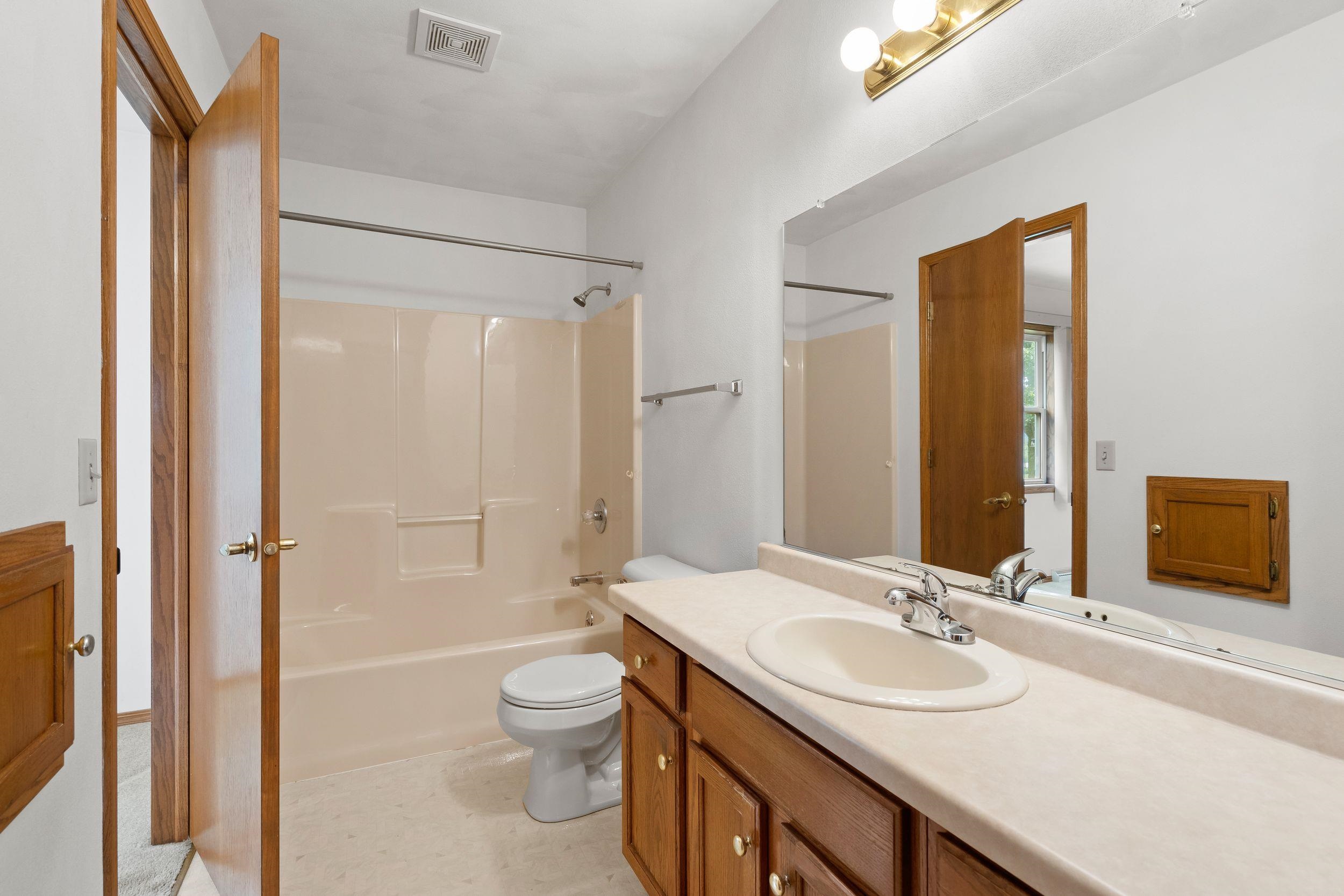 N162 Hopfensperger Road Appleton, WI 54915 - Photo 22 of 45