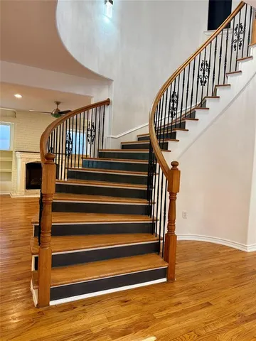 a view of entryway with wooden floor