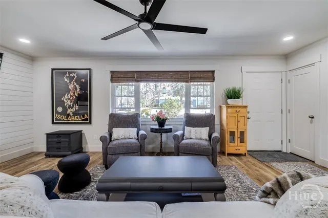 $395,000 | 7209 Van Buren Avenue, Savannah, GA 31406