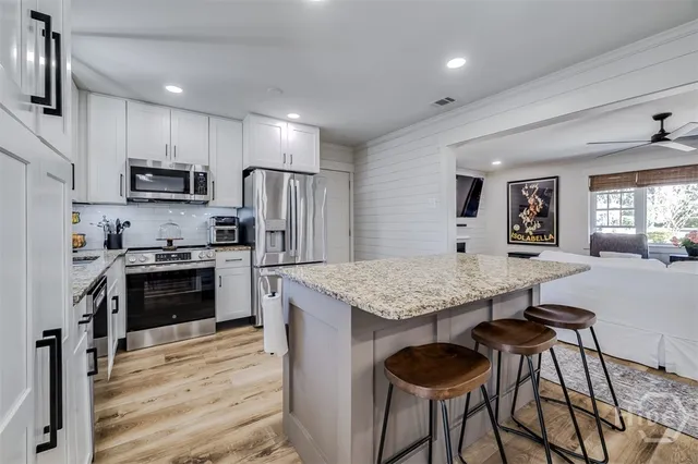 $395,000 | 7209 Van Buren Avenue, Savannah, GA 31406