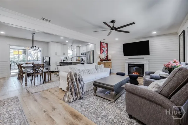 $395,000 | 7209 Van Buren Avenue, Savannah, GA 31406