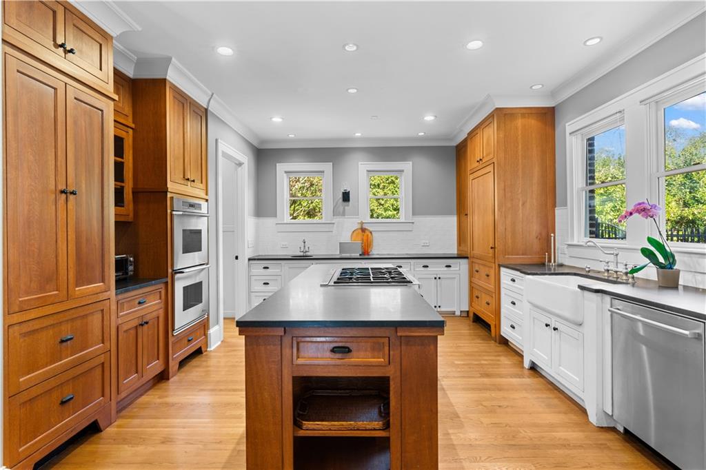 979 Springdale Road Northeast Atlanta, GA 30306 - Photo 21 of 60