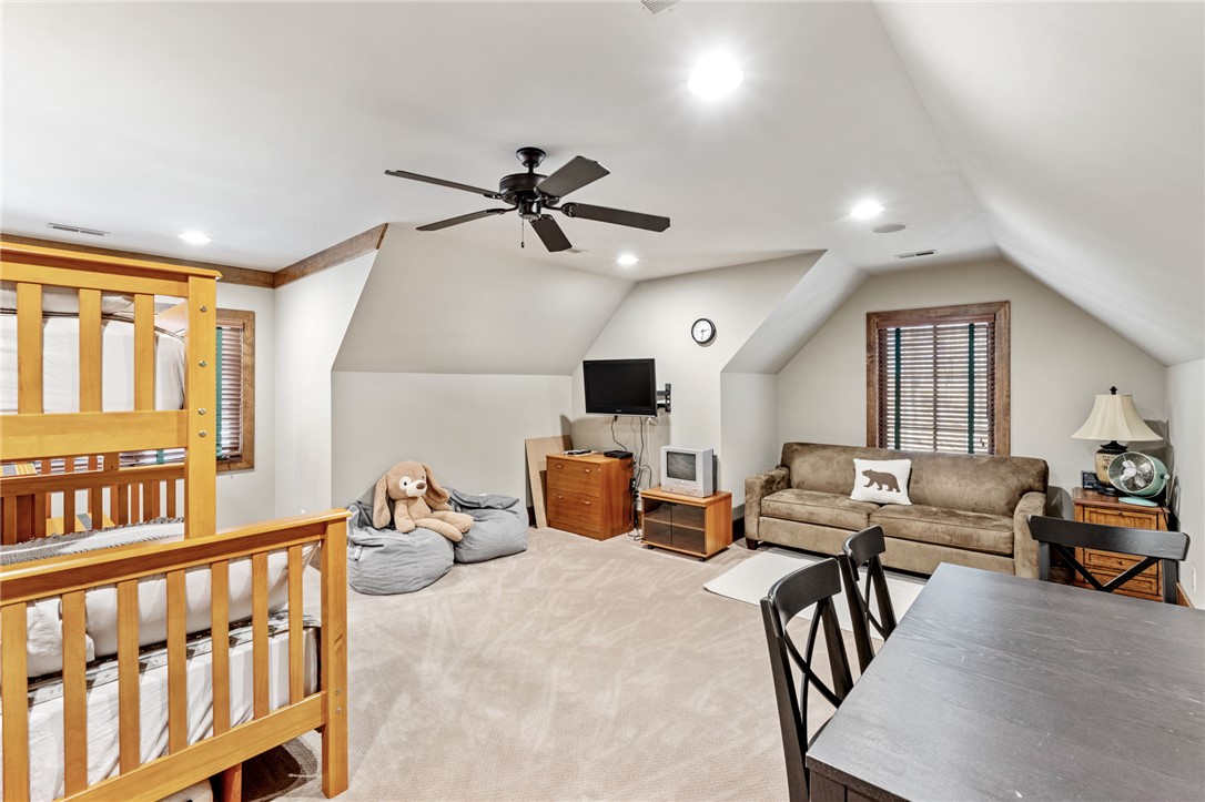 811 Top Ridge Drive Sunset, SC 29685 - Photo 24 of 48 Bonus above garage