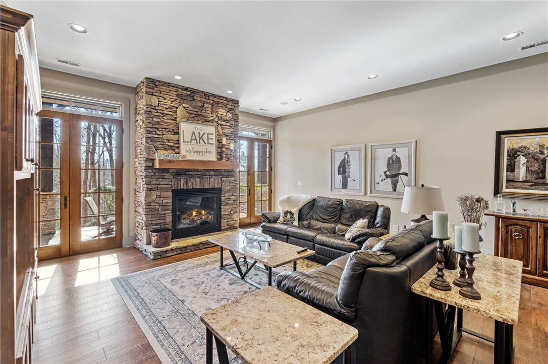 811 Top Ridge Drive Sunset, SC 29685 - Photo 25 of 48