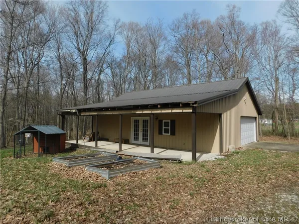 $475,000 | 11087 Trinity Lane, Pekin, IN 47165