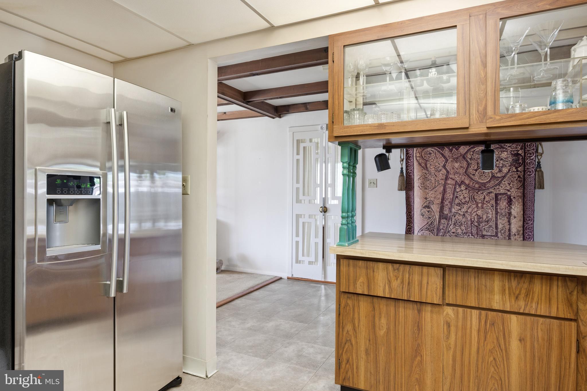 6820 Constance Drive Springfield, VA 22150 - Photo 15 of 46 Kitchen