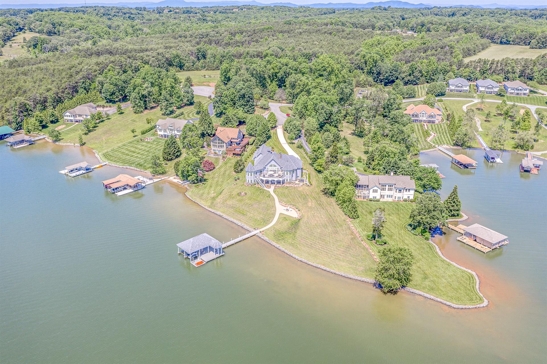 39 Mango Road Moneta, VA 24121 - Photo 14 of 90 16-DJI001 (81)_2)_3)_4)_5)