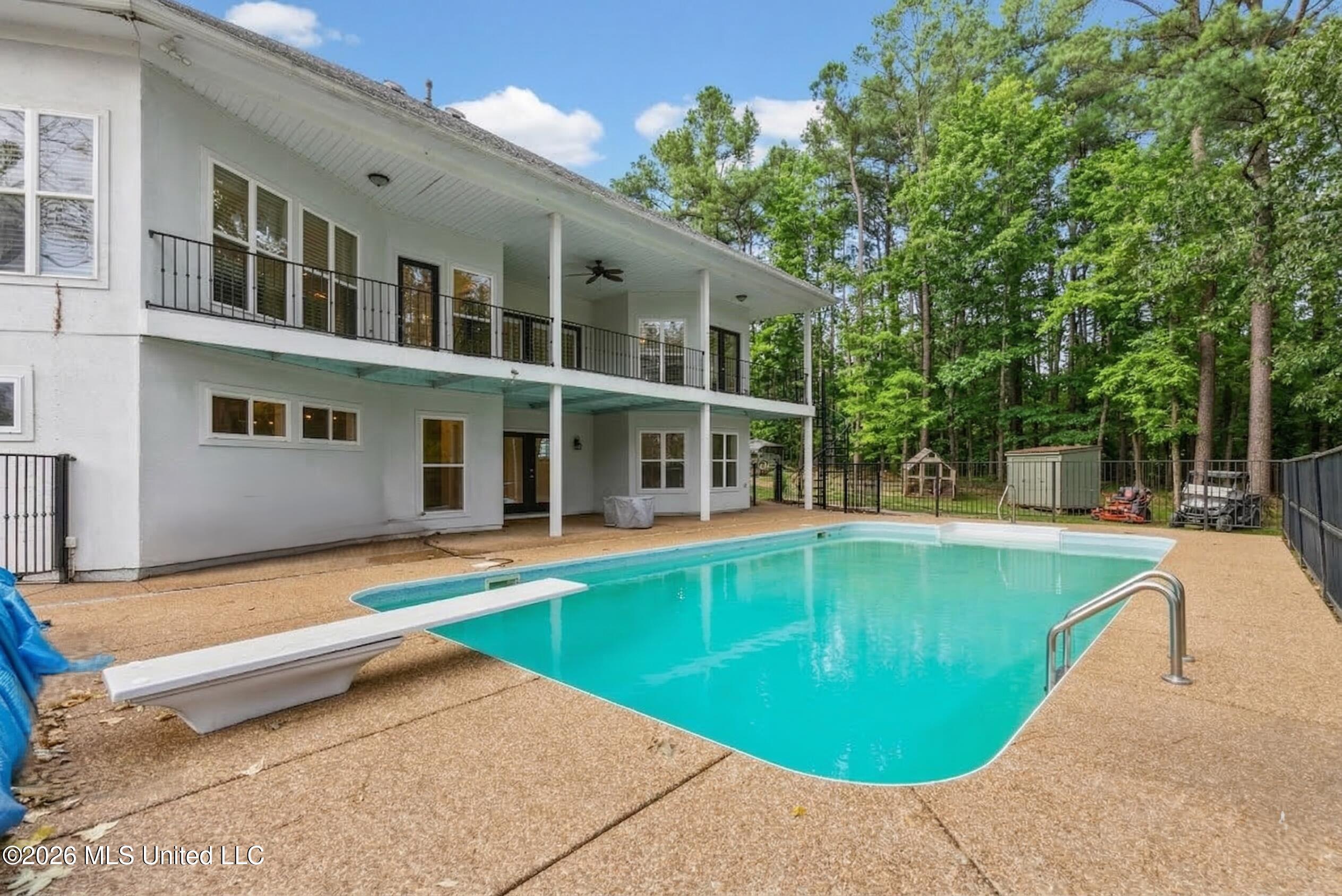 420 Buck Cove Hernando, MS 38632 - Photo 3 of 38 420 Buck Cove Pool