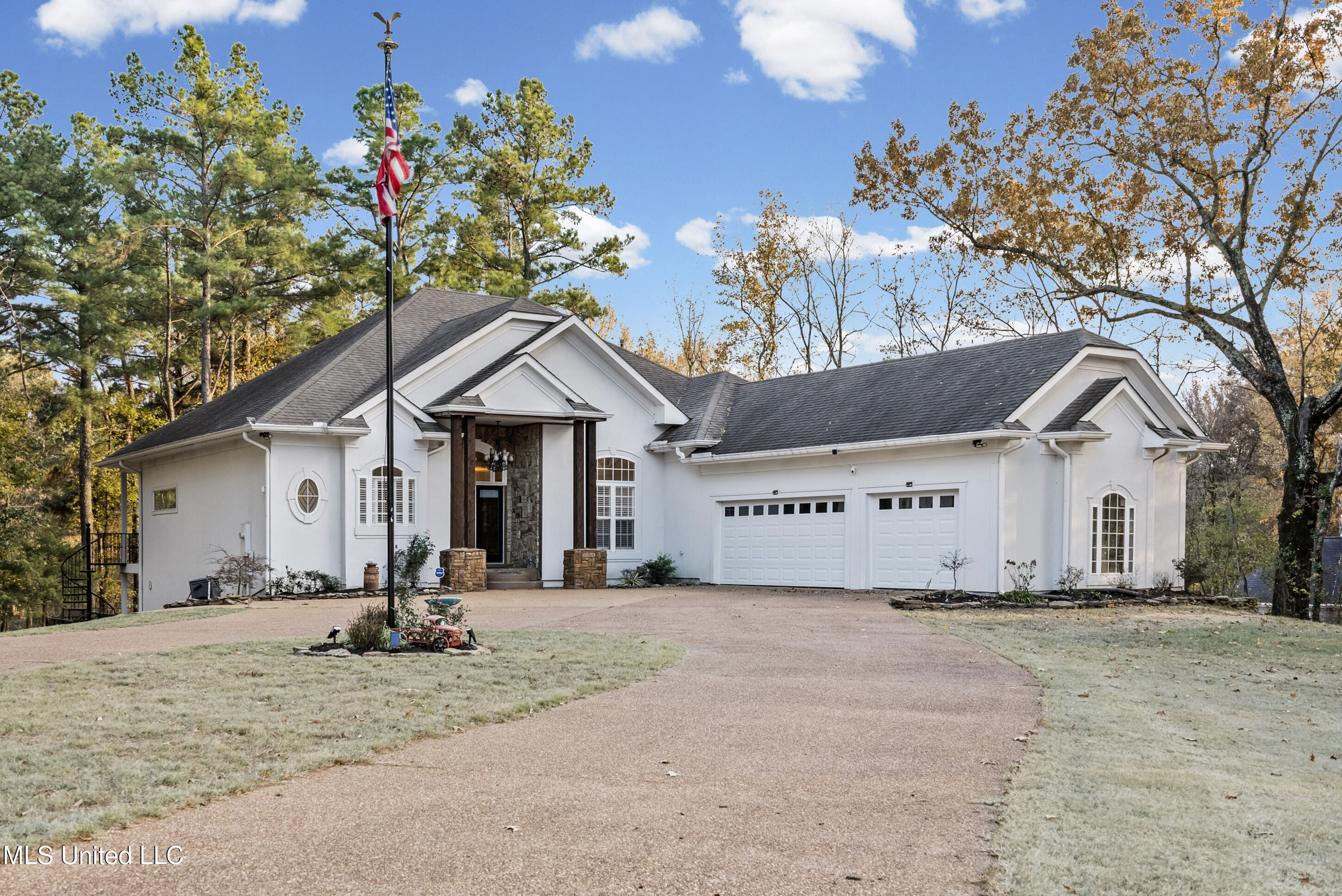 420 Buck Cove Hernando, MS 38632 - Photo 8 of 38 Front
