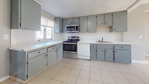 $3,500 | 50 Plymouth Street, Unit 2, Everett, MA 02149