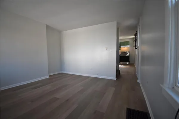 $1,095 | 111 Dewey Street, Pittsburgh, PA 15223