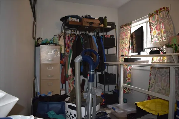 $1,095 | 111 Dewey Street, Pittsburgh, PA 15223