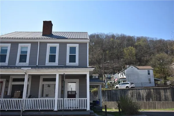 $1,095 | 111 Dewey Street, Pittsburgh, PA 15223