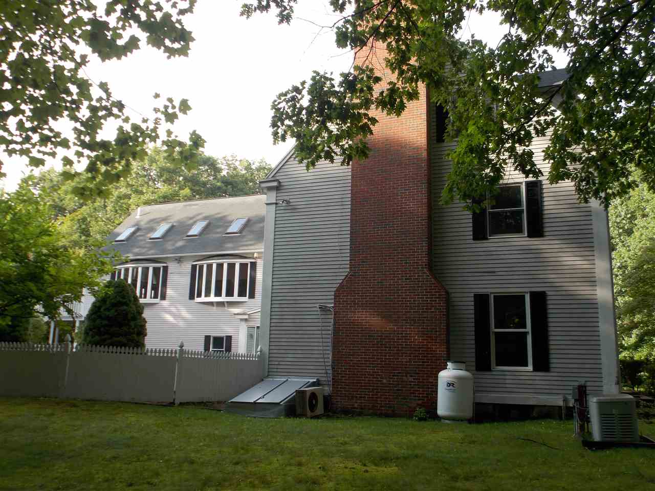 10 Stanley Pond Drive Rochester, NH 03839 - Photo 4 of 39