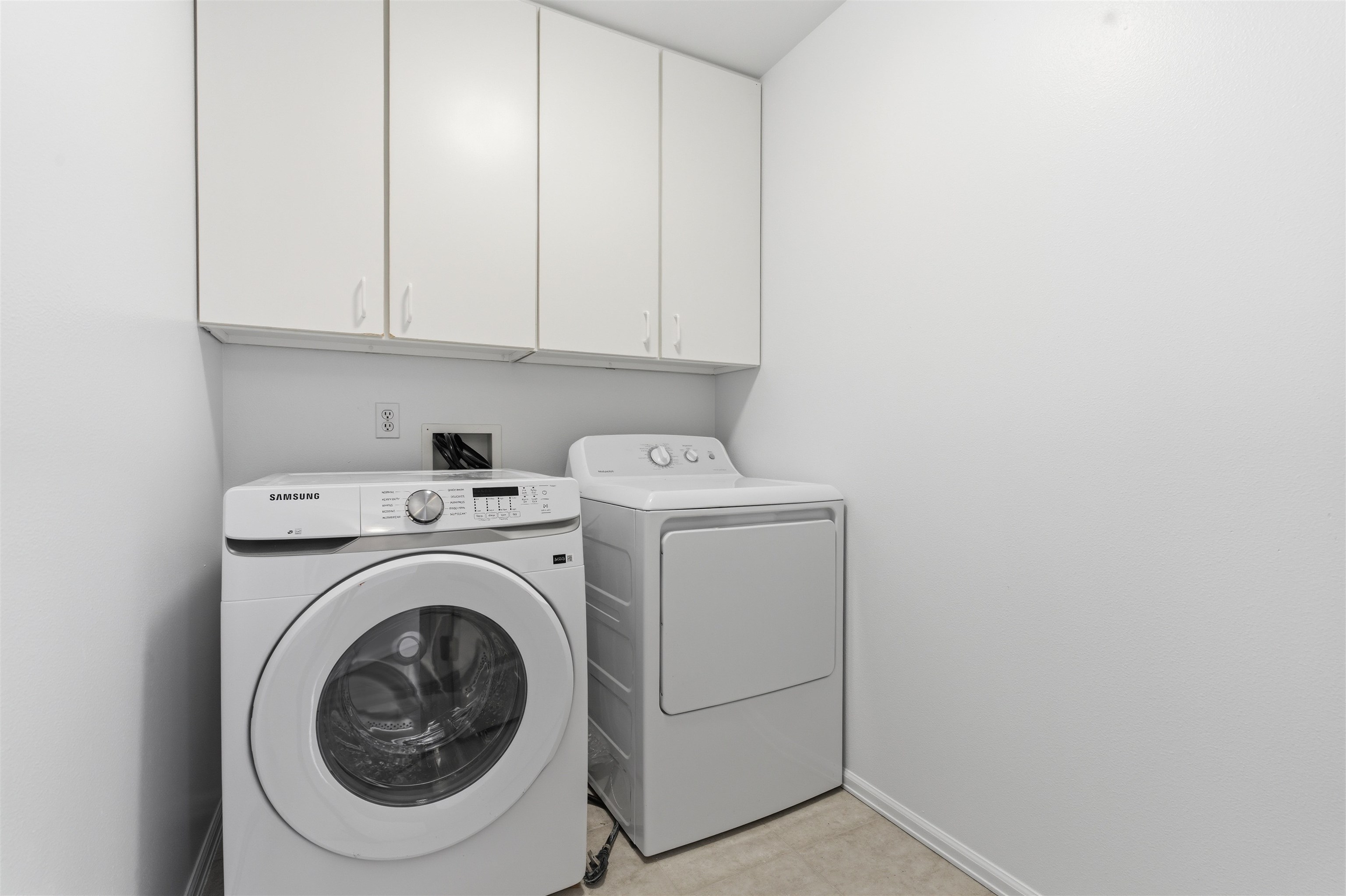 1820 Bittern Court Grand Junction, CO 81506 - Photo 20 of 28 a utility room with dryer and washer