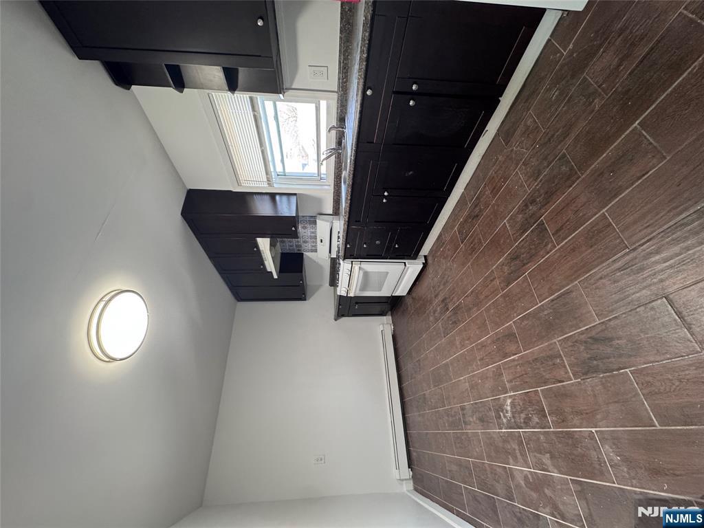 1624 Teaneck Road Teaneck, NJ 07666 - Photo 2 of 7