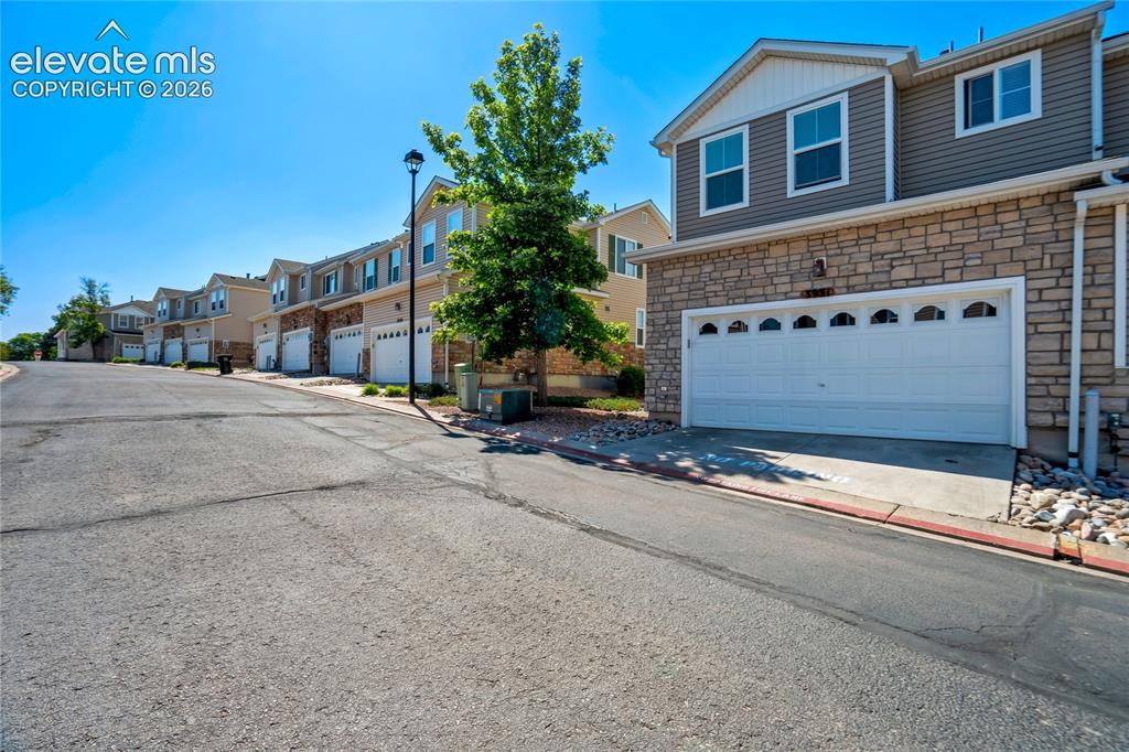 3931 Diamond Ridge View Colorado Springs, CO 80918 - Photo 45 of 47 Gallery Image 45