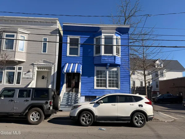 $1,600 | 184 Quail Street, Unit 1, Albany, NY 12203