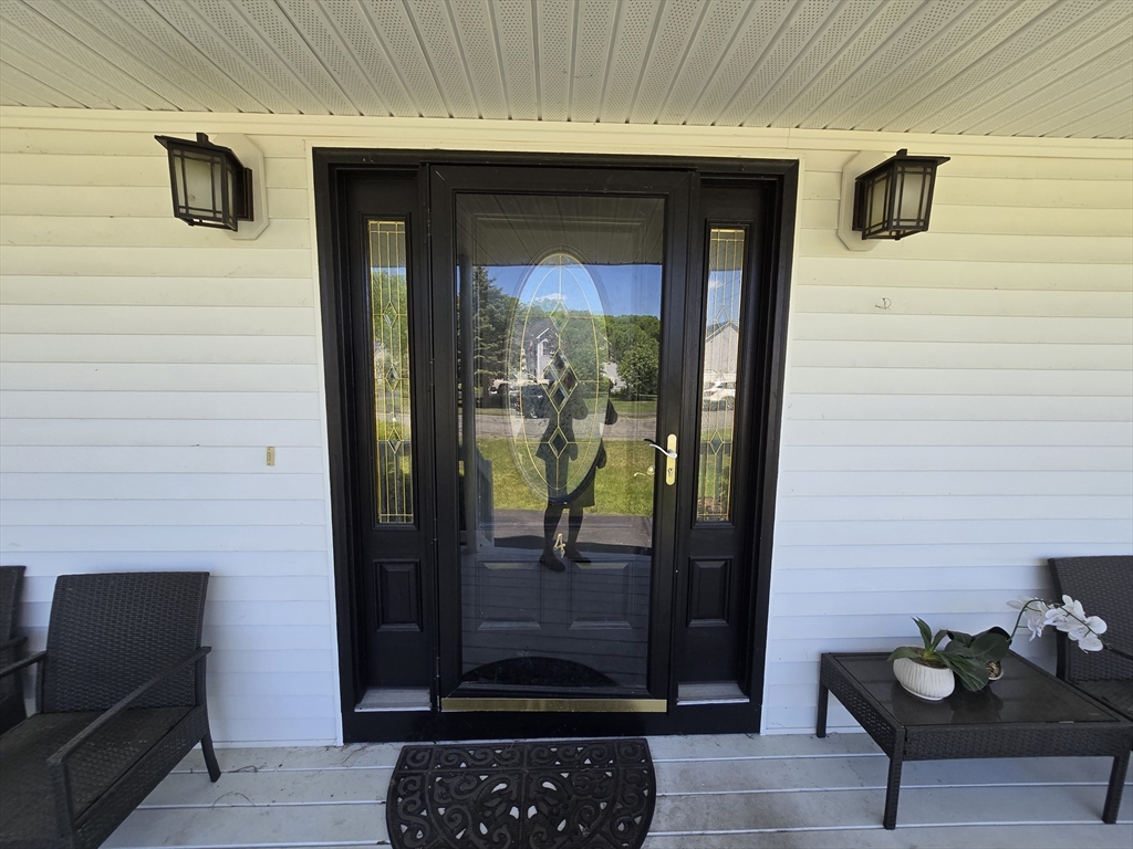 4 Panarelli Way Webster, MA 01570 - Photo 3 of 39