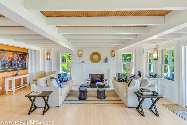 $19,500,000 | 104 Old Herring Creek Road, West Tisbury, MA 02568