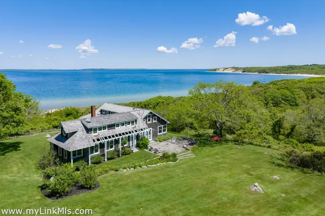 $19,500,000 | 104 Old Herring Creek Road, West Tisbury, MA 02568
