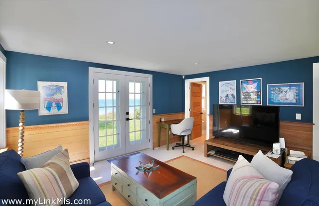 $19,500,000 | 104 Old Herring Creek Road, West Tisbury, MA 02568