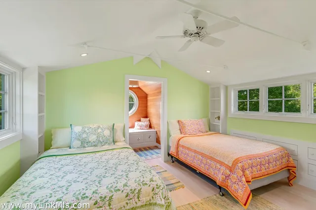 $19,500,000 | 104 Old Herring Creek Road, West Tisbury, MA 02568