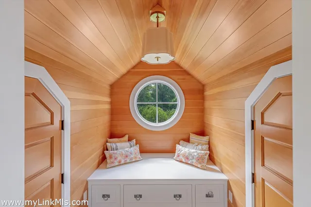 $19,500,000 | 104 Old Herring Creek Road, West Tisbury, MA 02568