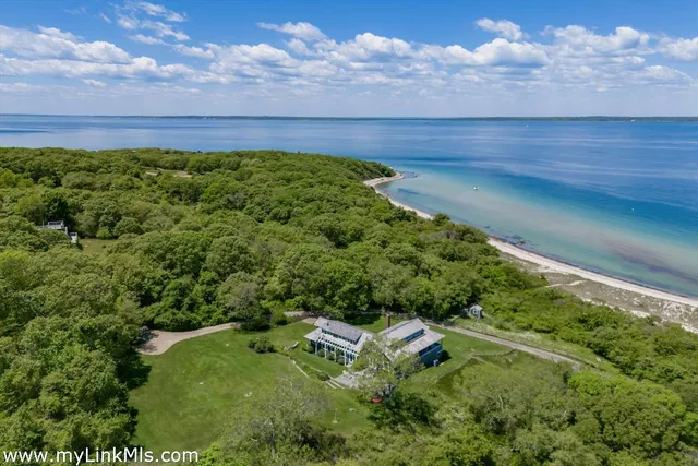 $19,500,000 | 104 Old Herring Creek Road, West Tisbury, MA 02568