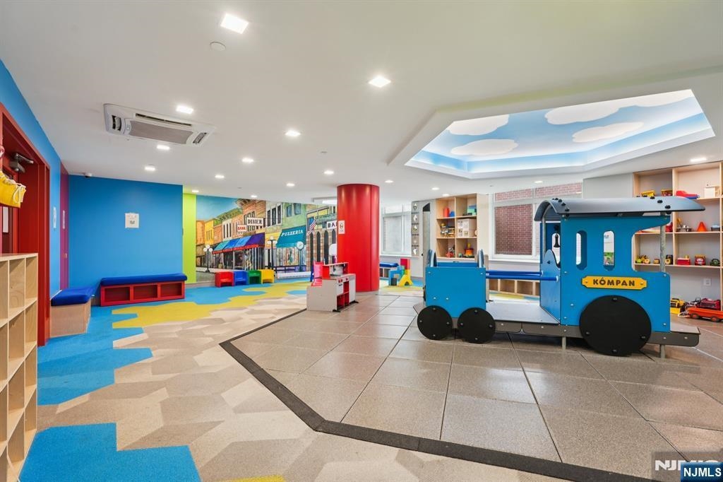 1450 Washington Street, Unit 608 Hoboken, NJ 07030 - Photo 41 of 44