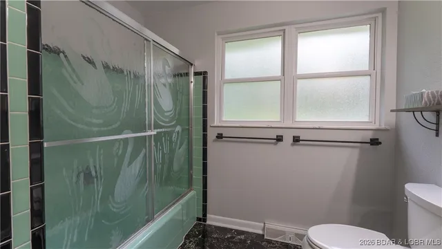 $775,000 | 288 Oak Ridge Drive, Lake Ozark, MO 65049