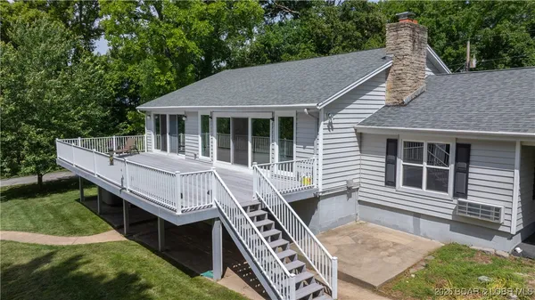 $750,000 | 288 Oak Ridge Drive, Lake Ozark, MO 65049