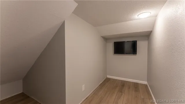 $775,000 | 288 Oak Ridge Drive, Lake Ozark, MO 65049