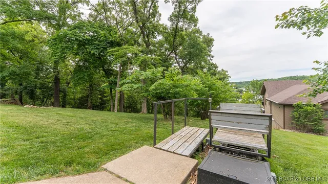 $775,000 | 288 Oak Ridge Drive, Lake Ozark, MO 65049